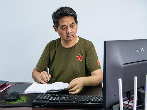 岳陽市鼎榮創(chuàng)新科技有限公司,防訊救災物資,岳陽環(huán)衛(wèi)設(shè)備